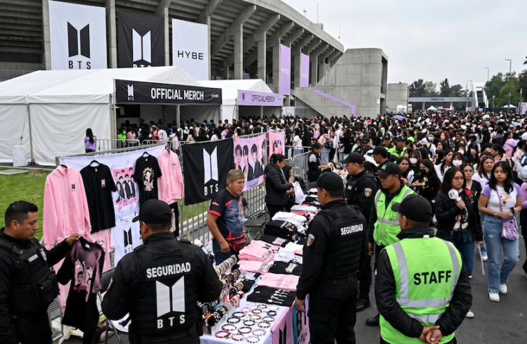 Ocesa explica retiro de mercancía oficial de BTS en el Estadio GNP