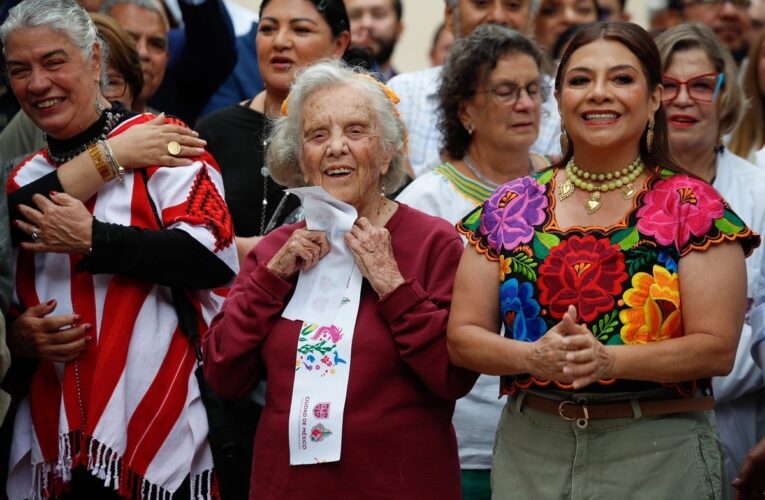 Clara Brugada inaugura la séptima Utopía en Coyoacán; lleva el nombre de Elena Poniatowska